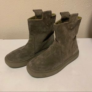 Women's Satorisan Ikigai Suede Boot